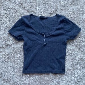 brandy melville three button zelly top